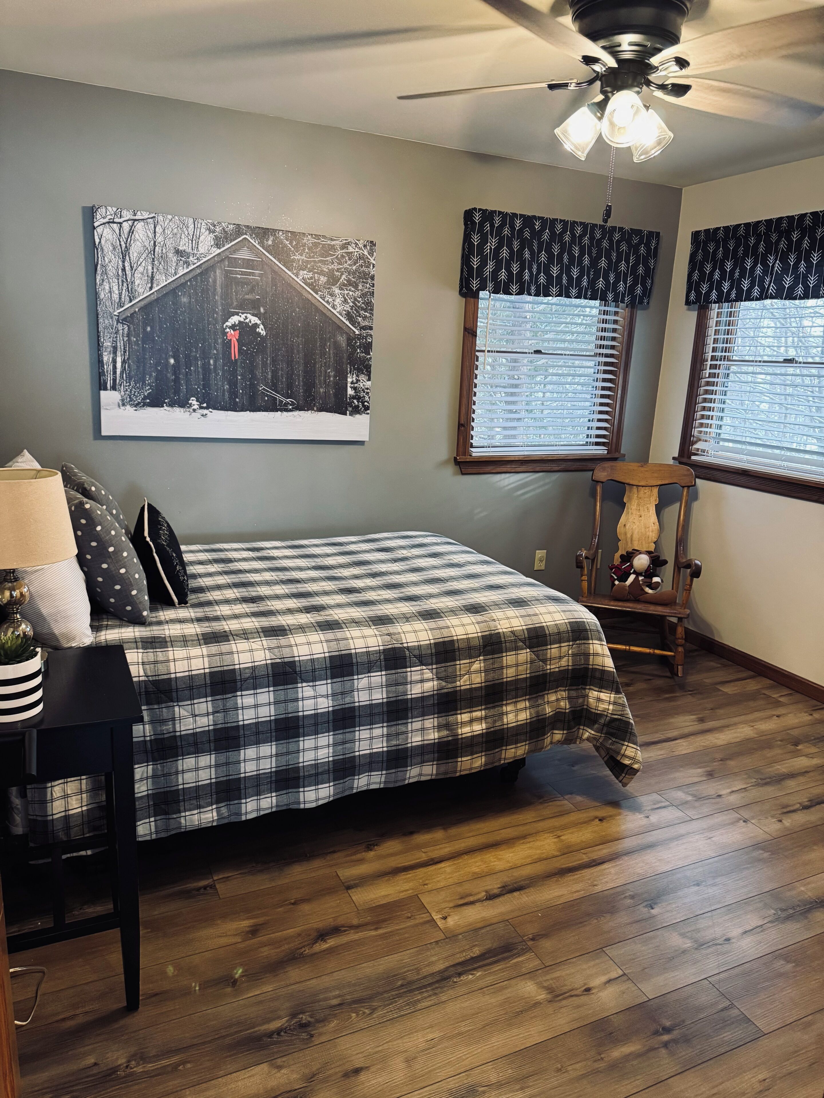 2 chambres, fer et planche à repasser, Wi-Fi gratuit, draps fournis