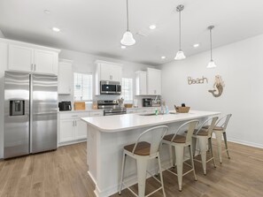 Private kitchen - Gulfview Paradise in Lost Key (Pensacola)