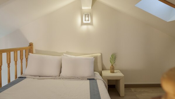 Basic Room, 1 Bedroom (101 Orange (Jet Spa)) | 1 bedroom, free WiFi - Gapyeong Nami Island Andy Pension (Gapyeong)