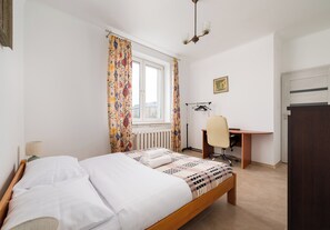 Fer et planche à repasser, Wi-Fi, draps fournis