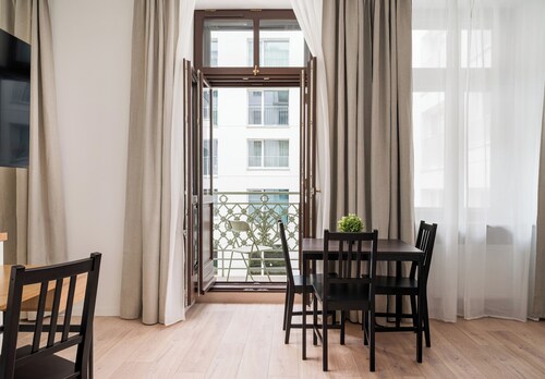 W Rytmie Nowej Pragi Chic Apartment