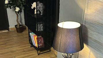 Coin salon dans le hall