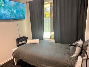 4 Schlafzimmer, Schreibtisch, Bügeleisen/Bügelbrett, kostenloses WLAN