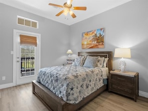 5 habitaciones, escritorio, tabla de planchar con plancha y wifi gratis