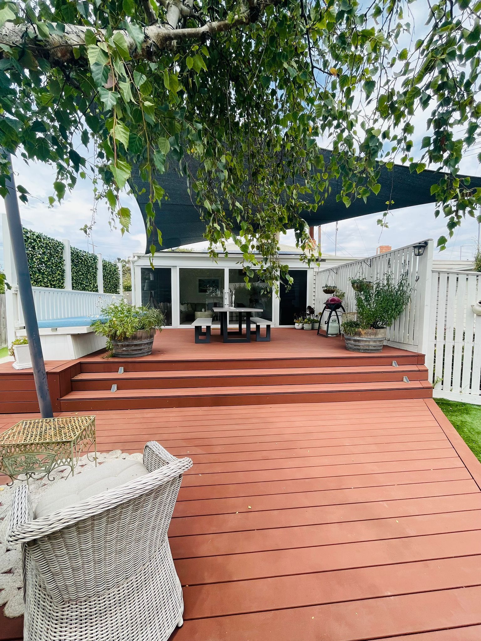 تناول الطعام بالخارج