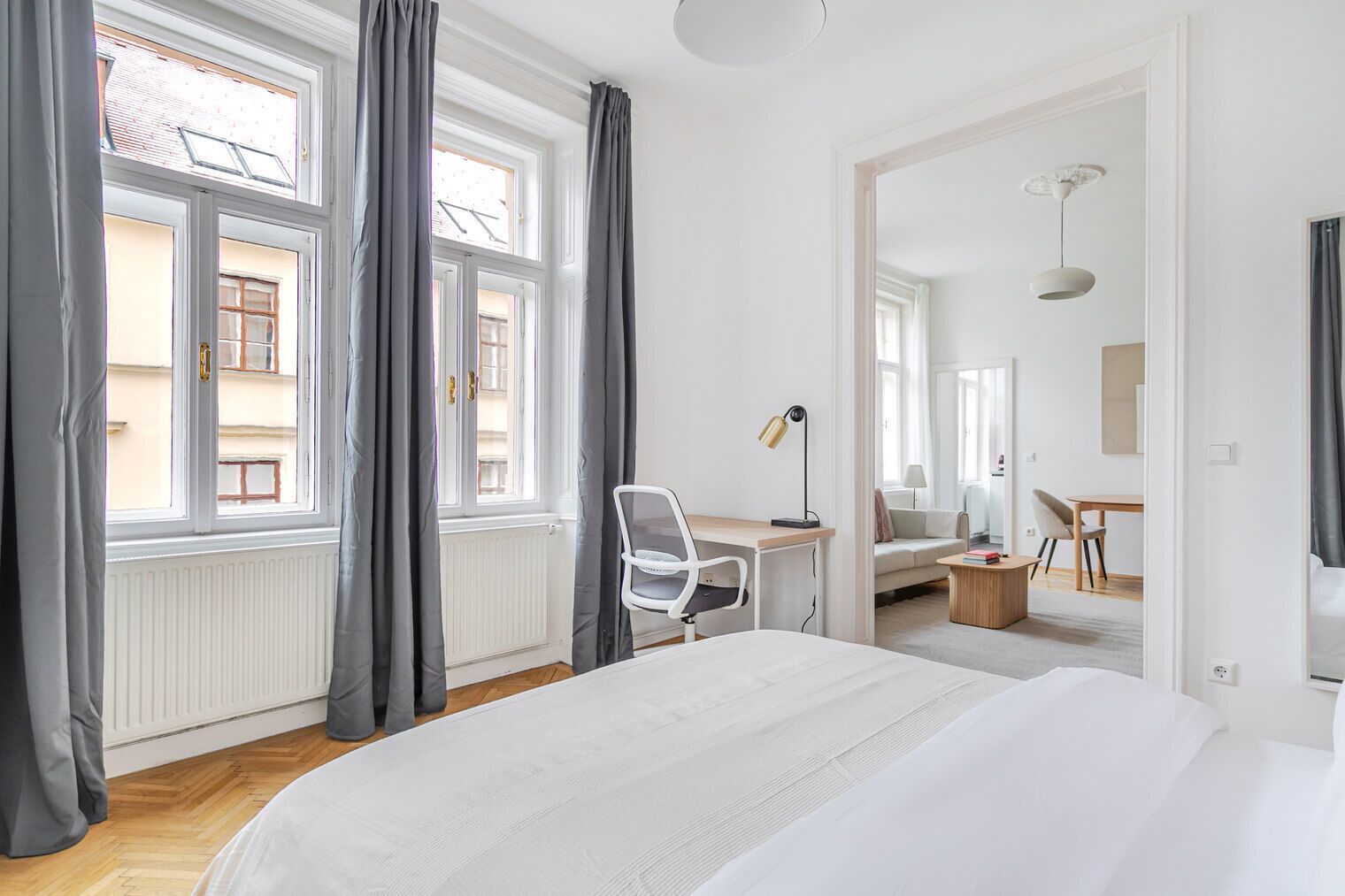 Fer et planche à repasser, Wi-Fi, draps fournis