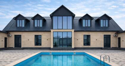 Huaxia Hotel Bishkek