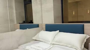 Classic Single Room, Courtyard View