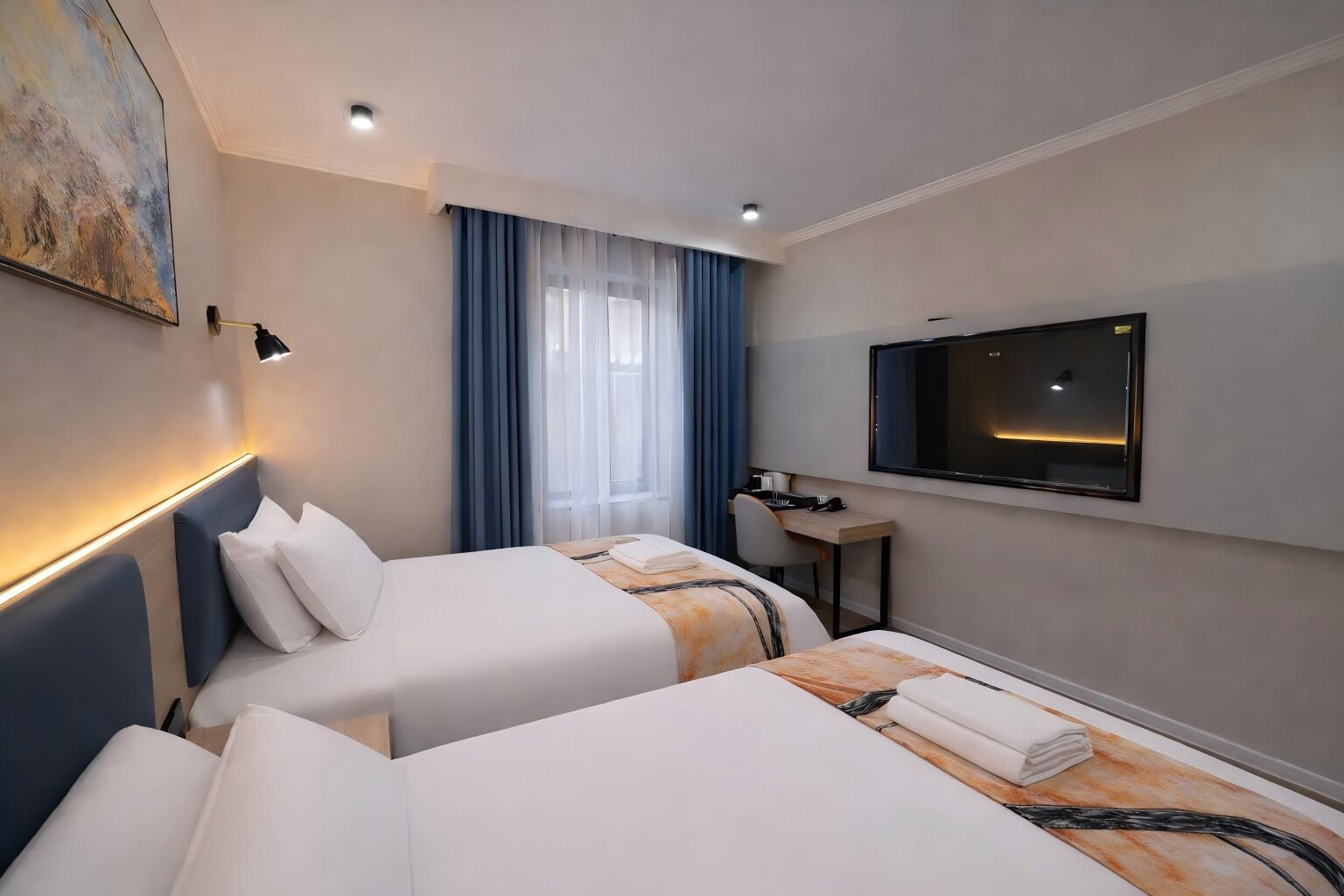 Superior-værelse med 2 enkeltsenge - byudsigt | Gratis Wi-Fi