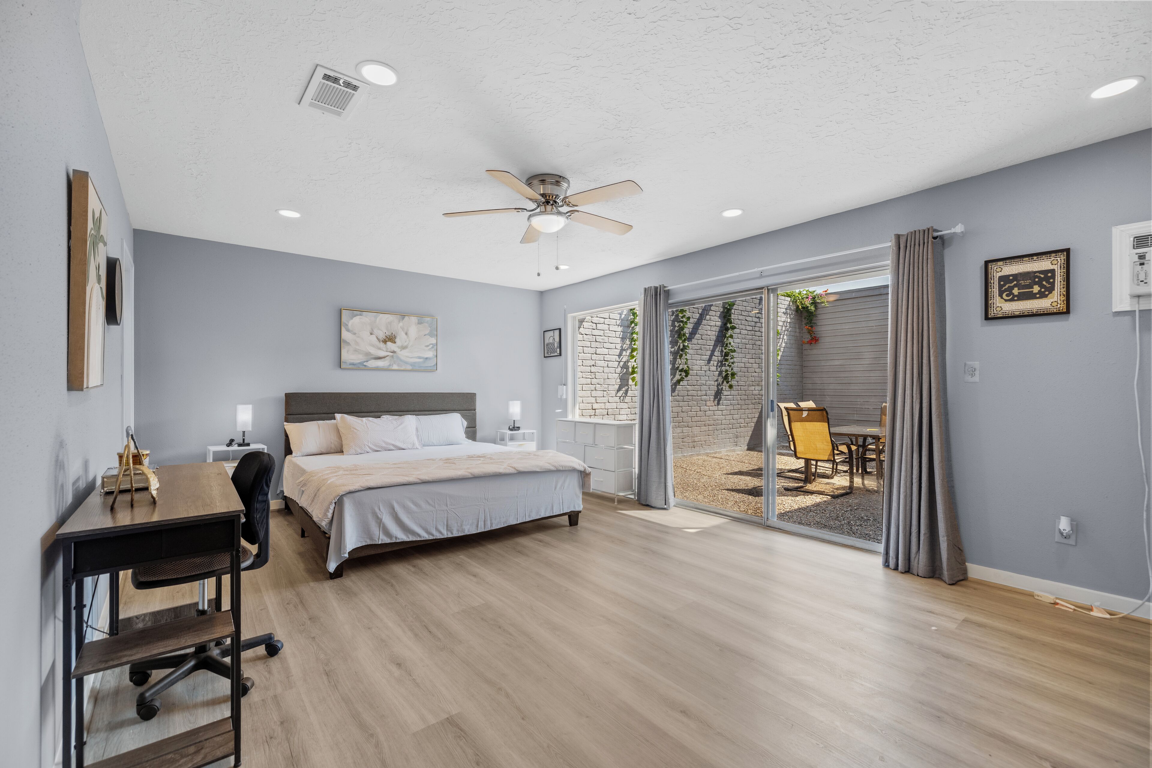 Strykejern/-brett og wi-fi