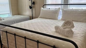 3 chambres, fer et planche Ă repasser, Wi-Fi, draps fournis