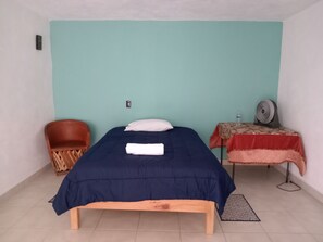 3 bedrooms, iron/ironing board, free WiFi, bed sheets - CASA HIDALGO - The perfect place to rest (suitable for events and pets). (Cuernavaca)