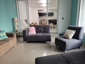 Smart-tv, stereoanlæg