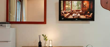 Perushuone, 1 makuuhuone (605(No View/Bed/No Cooking Allowed)) | 1 makuuhuone, ilmainen Wi-Fi