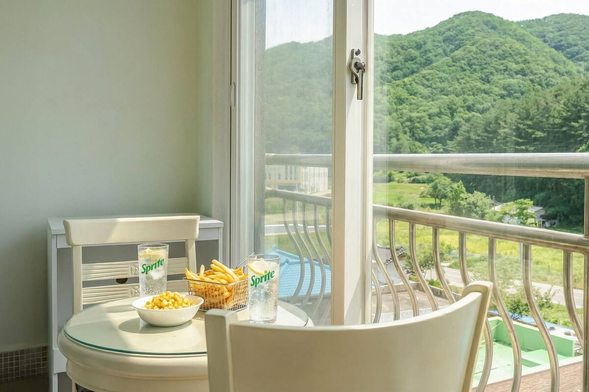 Basic Room, 1 Bedroom (506(Bed,Cooking Not Available))