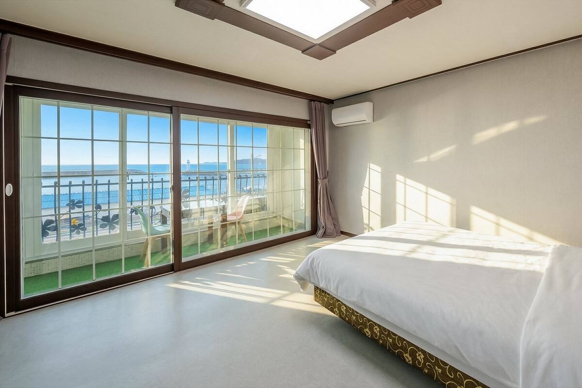 Habitació bàsica, 1 dormitori (303(Sea View/Bed/Pet Charged apply)) | 1 dormitori i wifi gratuïta 