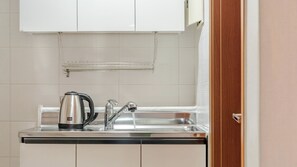 Basic Room, 1 Bedroom (605(Bed/Pet-friendly)) | 1 bedroom, free WiFi - Beautiful Sea Pet-frie Pension, Yangyang (Yangyang)