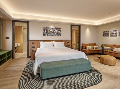 ARTOTEL Living World Grand Wisata Bekasi