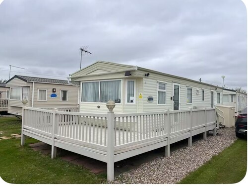 A and C Coastal Hideaway  Private Decking