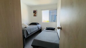 2 Schlafzimmer, Bügeleisen/Bügelbrett, kostenloses WLAN, Bettwäsche