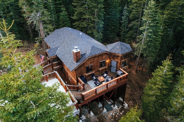 Private retreat surrounded by trees - peaceful, secluded and truly Tahoe