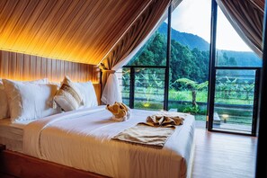 Cabin, Lake View - Sai Wana Cabin Bedugul (Baturiti)