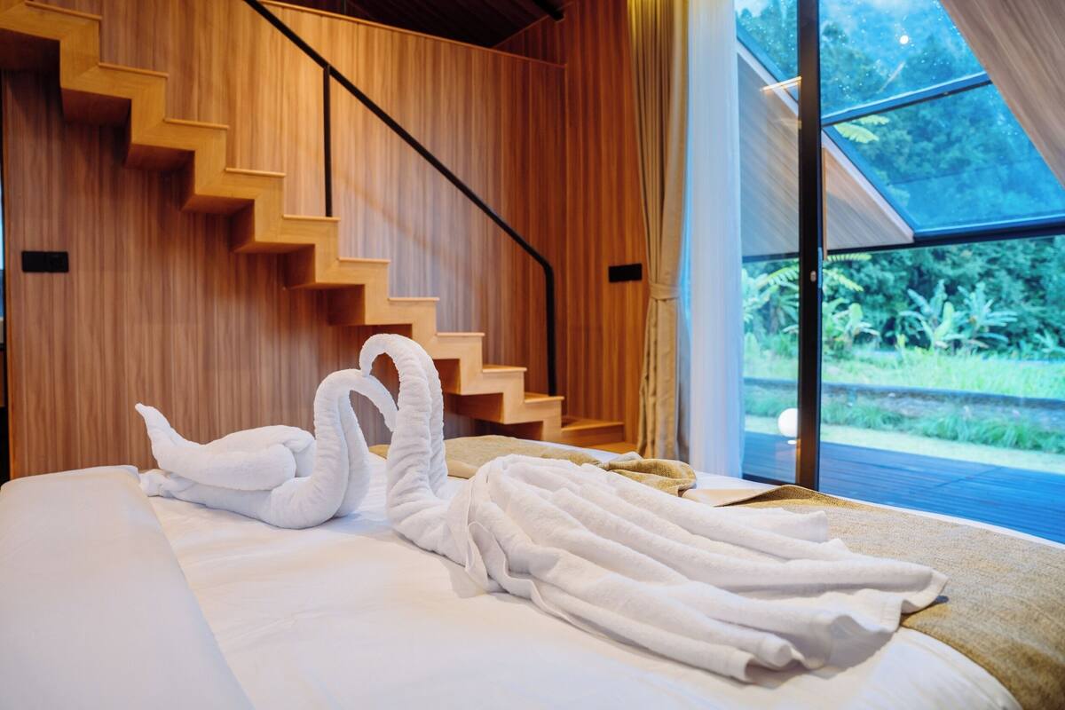 Double or Twin Room, Lake View | Free WiFi, bed sheets