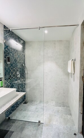 Bathroom - Verano Hotel & Spa  (Arpora)
