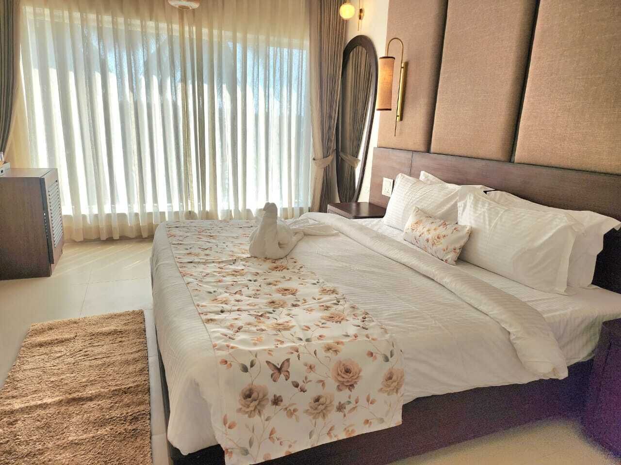 Standard Double Room | Iron/ironing board, free WiFi