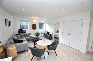 Living area - Home away from Home (Salford)