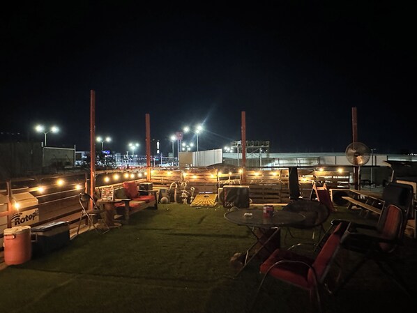 Outdoor dining - Mateo'S 501 Apartments (Ciudad Acuña)