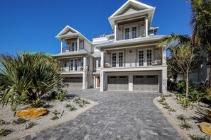 Exterior - Big Kahuna House Steps to Beach w/ Waterslide, Pool & Spa! (Sarasota)