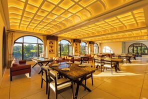 Interior - Still River Suites with Heated Pool, Jacuzzi by ELIVAAS (Udaipur)