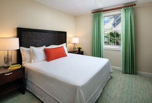 2 chambres, fer et planche à repasser, draps fournis