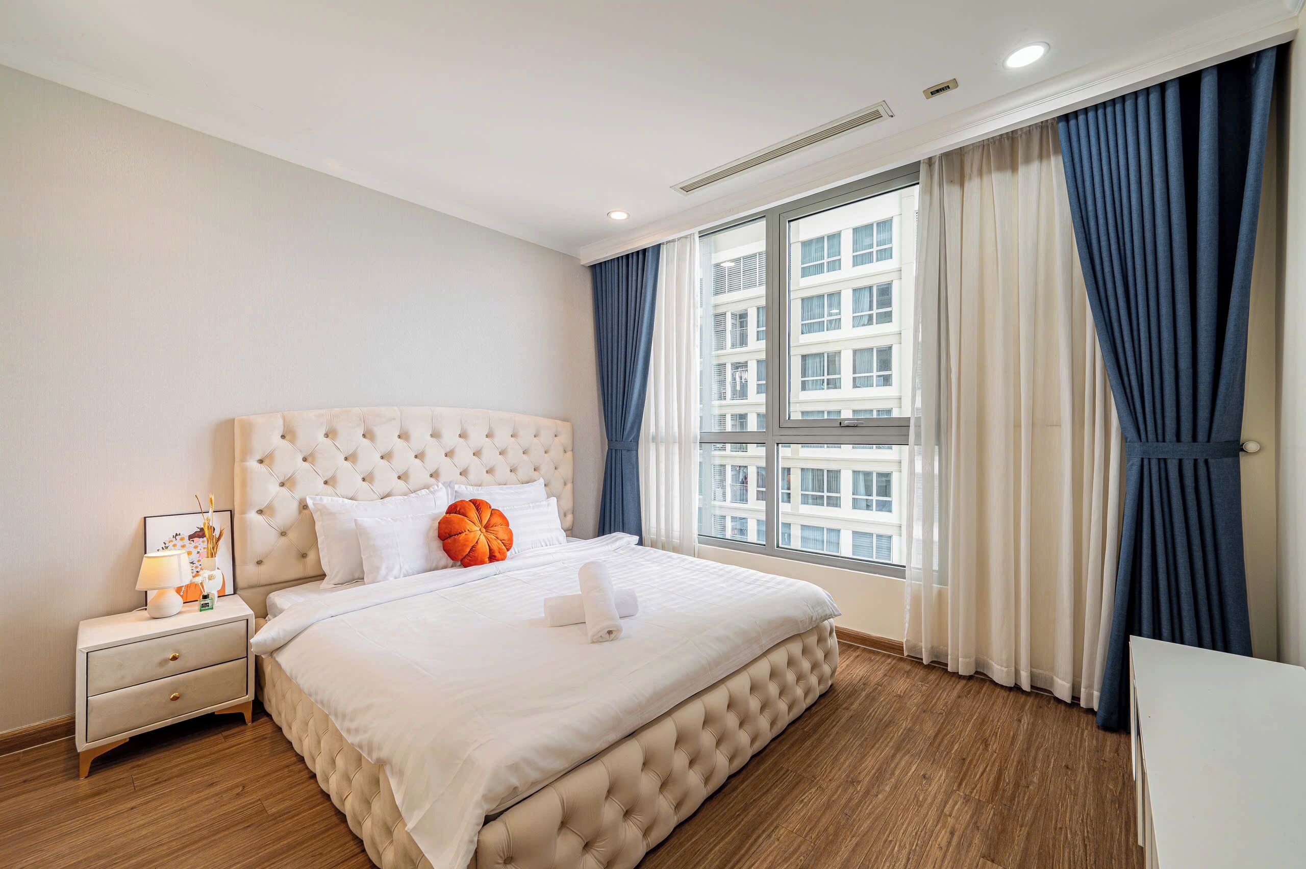 City-Apartment, 3 Schlafzimmer | Zimmersafe, Schreibtisch, laptopgeeigneter Arbeitsplatz