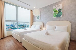 City Apartment, 3 Bedrooms - Saigon Stay at Vinhomes Central Park (TP.HCM)