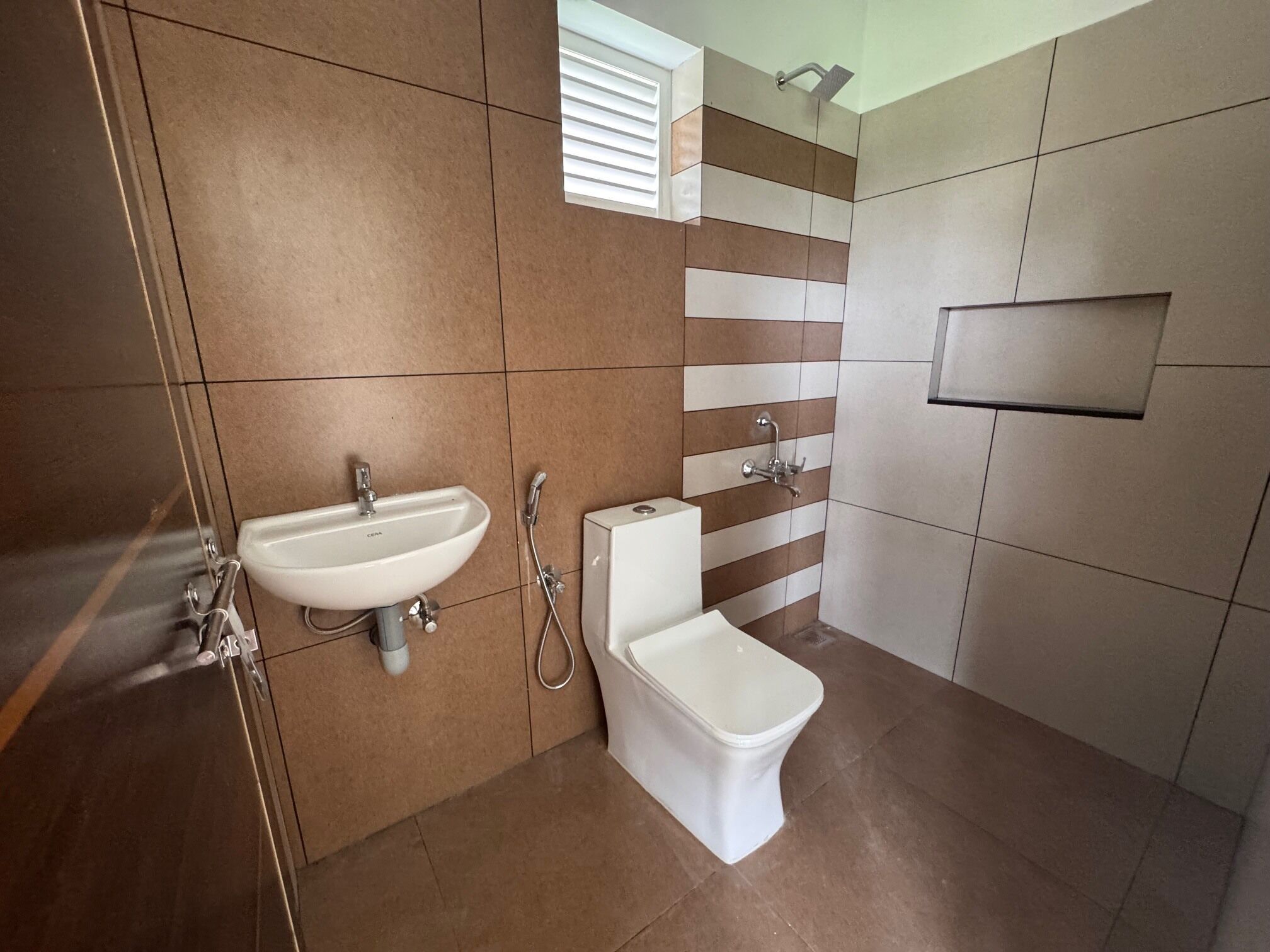 2bhk Apartment In Chalakudy Kerala With Ac - Chalakudy