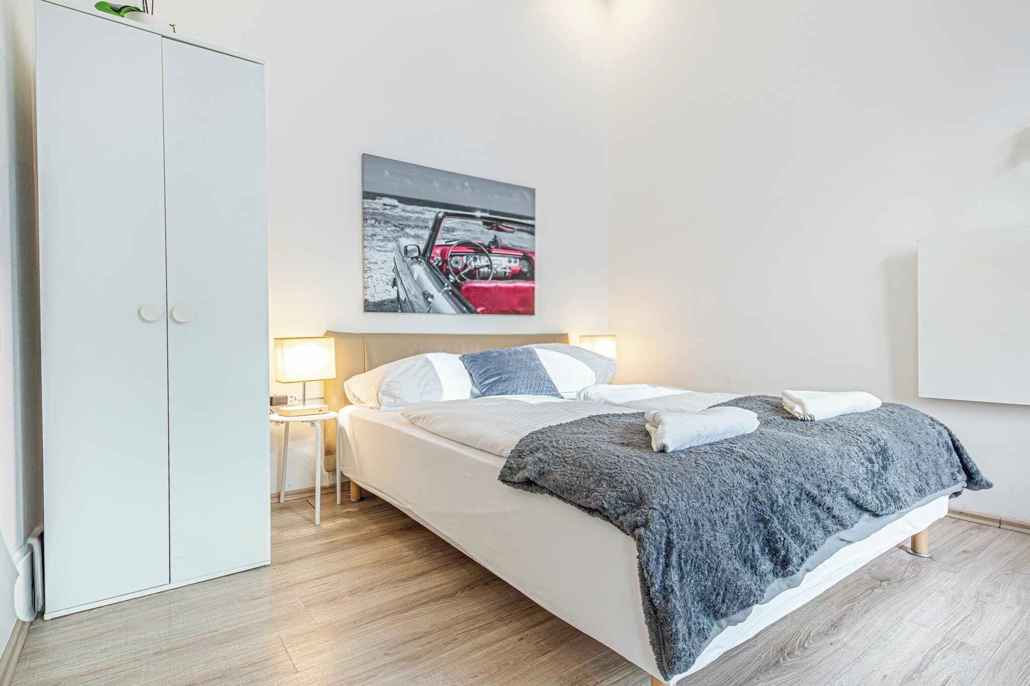 Iron/ironing board, free WiFi