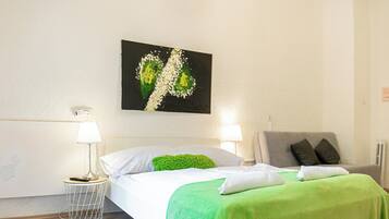 Basic Apartment | Iron/ironing board, free WiFi