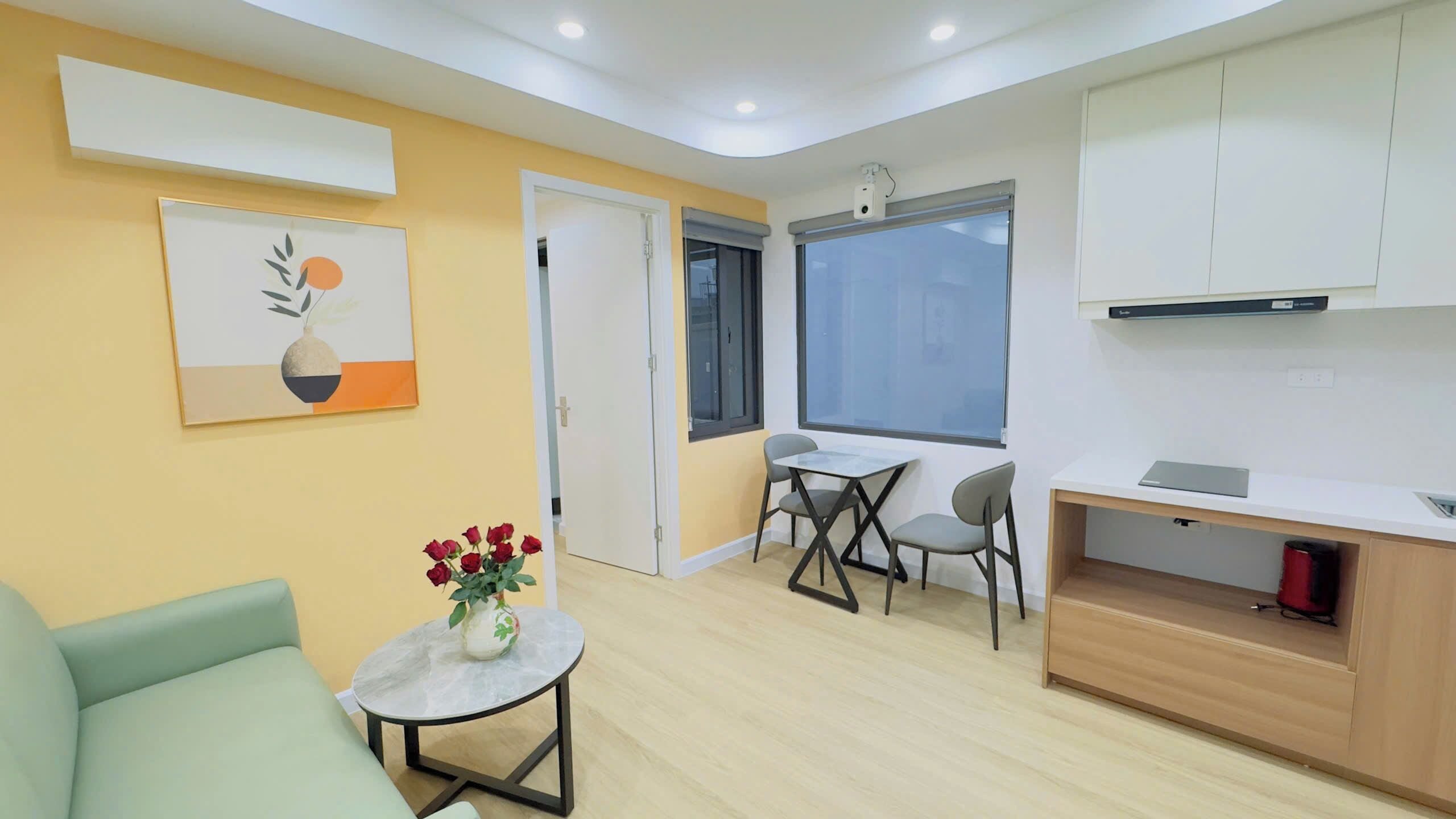 Apartemen, balkon, pemandangan kota | Meja kerja, Wi-Fi gratis, dan seprai linen