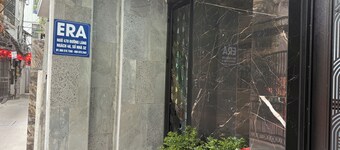 Era Apartment Lang Ha