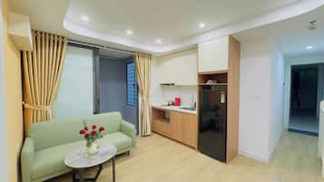 Apartment, Balcony, City View | Desk, free WiFi
