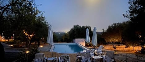 Seasonal outdoor pool