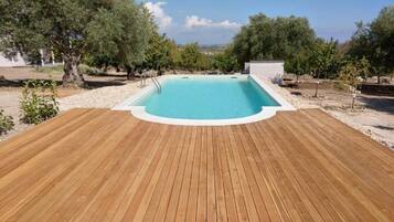 Piscina stagionale all'aperto