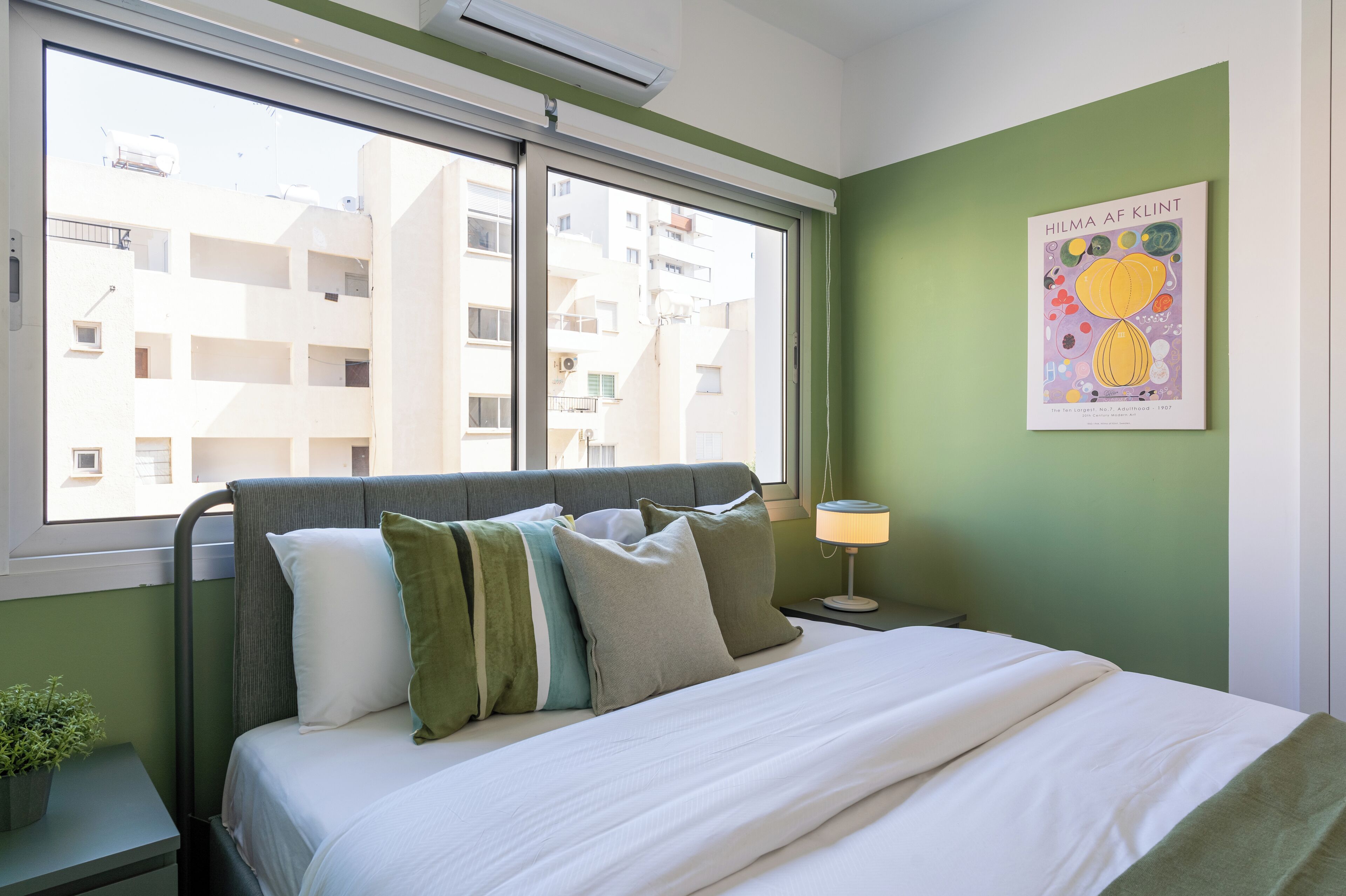 Comfort Apartment, 2 Bedrooms, Kitchen, City View