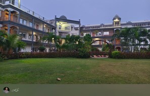 Exterior - Hotel MIPL (Danagadi)