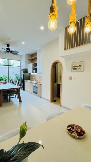 Dining - Lúa de Rosy Hoi An - a charming & elegant Villa, next to the rice fields. (Thành phố Hội An)