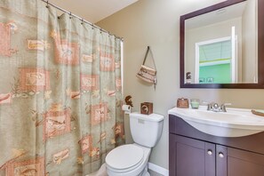 Hair dryer, towels