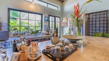 Appartement, 1 slaapkamer, roken, balkon | Dineerruimte