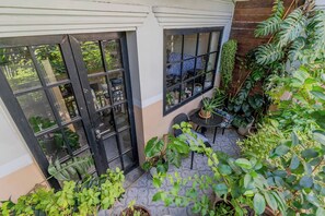 Appartement, 1 chambre, fumeur, balcon | Jardin